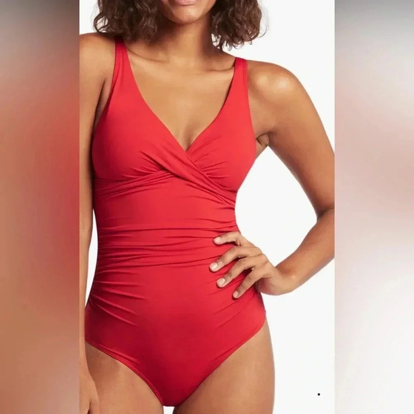 Sea level swim - NWT - hot pink one piece - size 10 - adjustable straps - Picture 2 of 9